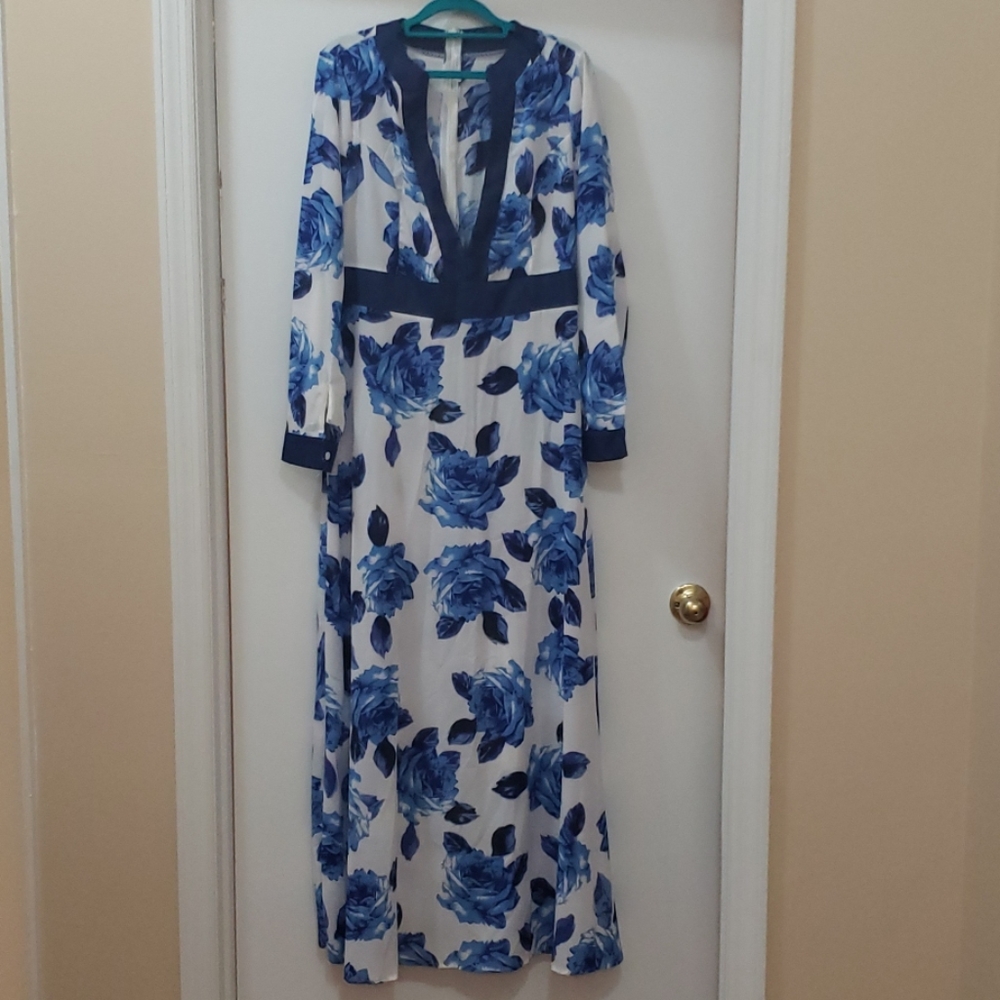 Goddesvan-Maxi long dress